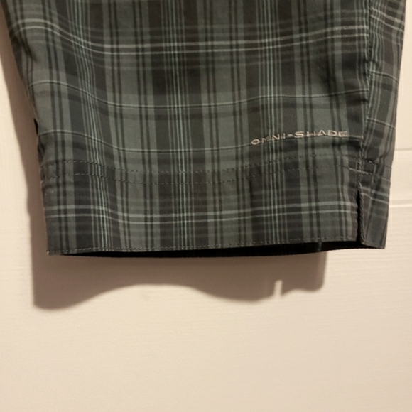 Columbia Sportswear Omni Shade Athliesure Golf Hiking Blue Plaid Woman 8 NWOT - Picture 7 of 11